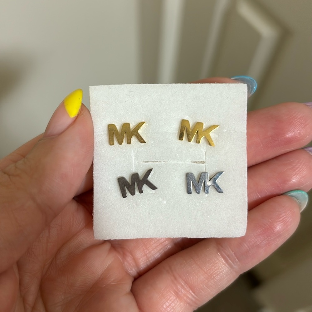 Fashion M K earrings